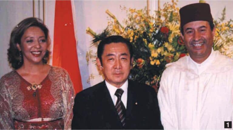 Maroccan Ambassador Abdelkader Lecheheb, wife Lamia, former Prime Minister Ryutaro Hashimoto