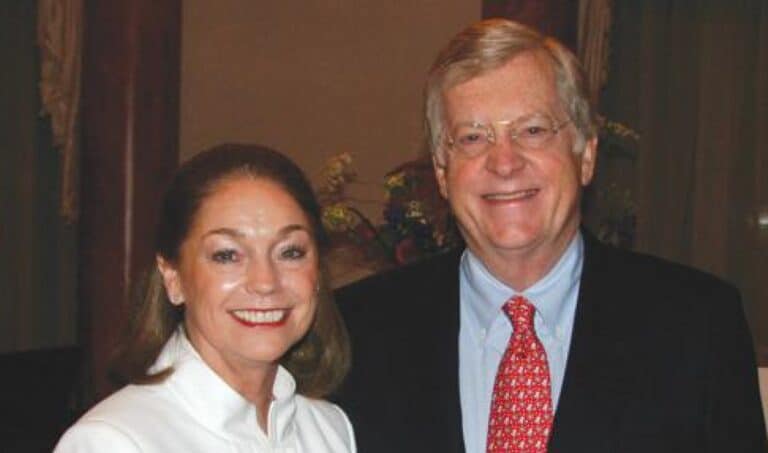 U.S. Ambassador J. Thomas Schieffer and wife Suzanne