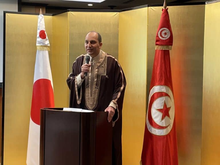 チュニジアの独立66周年を祝って