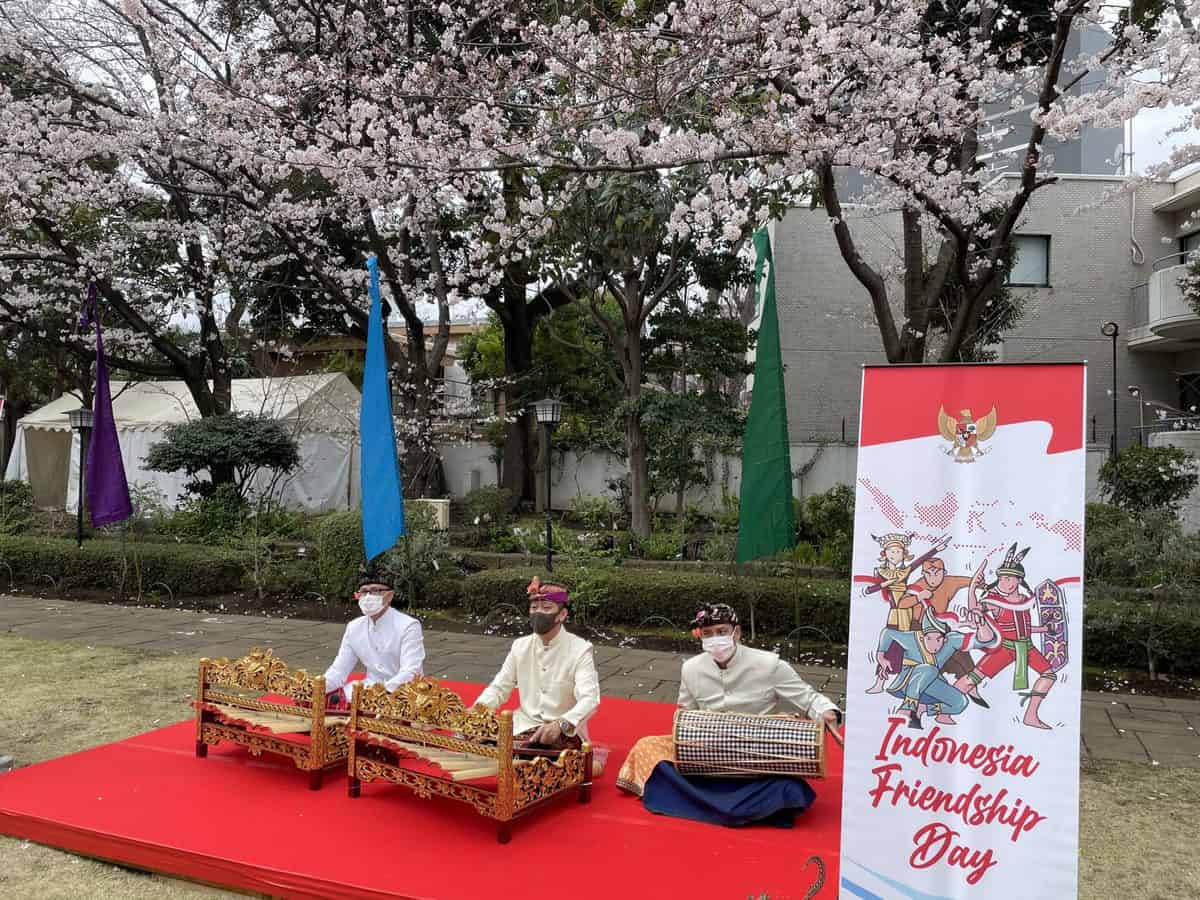 Hanami in Indonesian Embassy with Bali Ambiance by Hersey Shiga