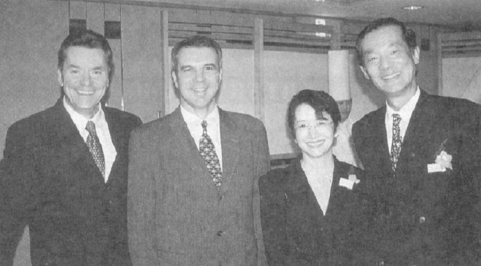 Hilton International Vice President, Hilton Tokyo GM Manfred Pieper, successor Michael Nigitsch, Noburo Okabe and wife Yoko at the Hilton farewell party 2000.