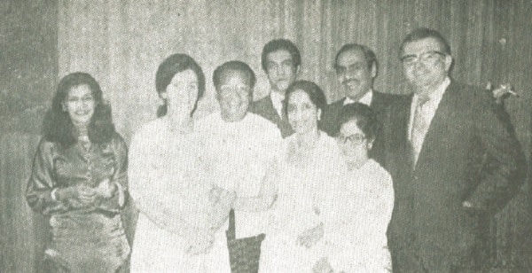 Yasmeen Khan, Vera Glisic, Burmese Ambassador U Thaung Lwin, Omar Khan, Atiya and Shujaat Khan, Mrs. Thaung Lwin, Yugoslavian Counselor Stanojilo Glisic.