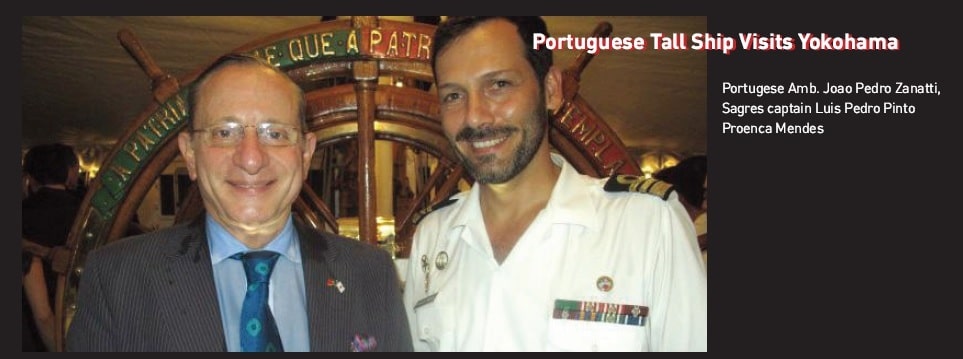 Portuguese Ambassador Joao Pedro Zanatti, Sagres captain Luis Pedro Pinto Proenca Mendes.