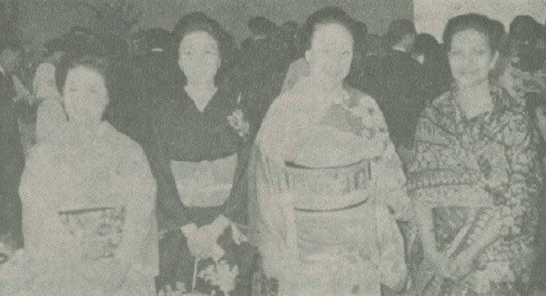 House of Councillors Member Aiko Anzai, film actress Shiho Fujimura, Kokusai Ikebana Founder Noriko Ohno and wife of the Bangladesh Ambassador, Nafisa Choudhury.