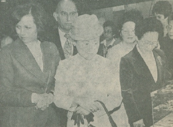 Princess Hitachi cuts the ribbon as Israeli Ambassador and Mrs. Amon Ben-Yohanan and Mrs. Sakaeko Hattori, president of JIWWO, look on.