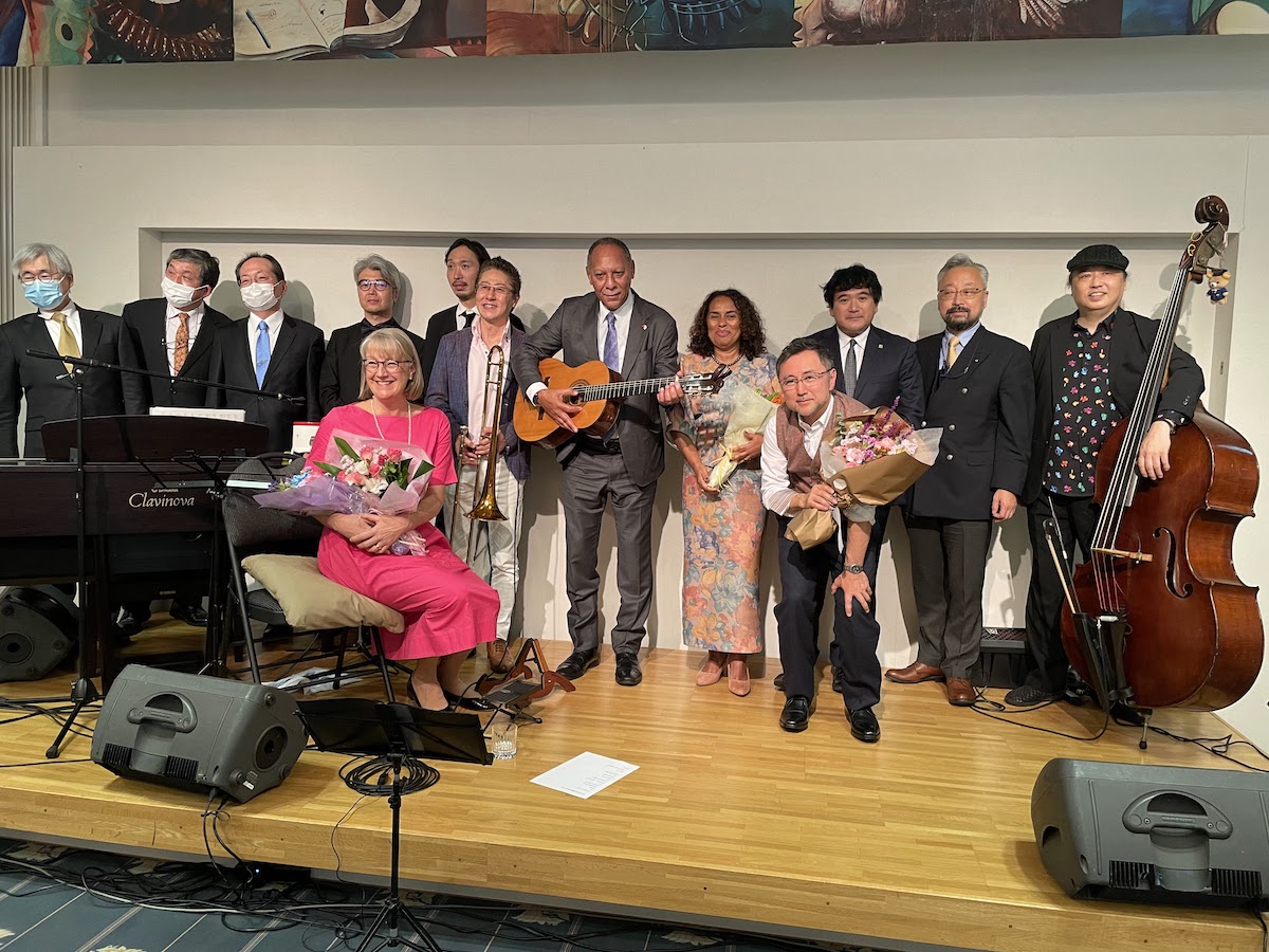 Charity concert held at the Angola Embassy