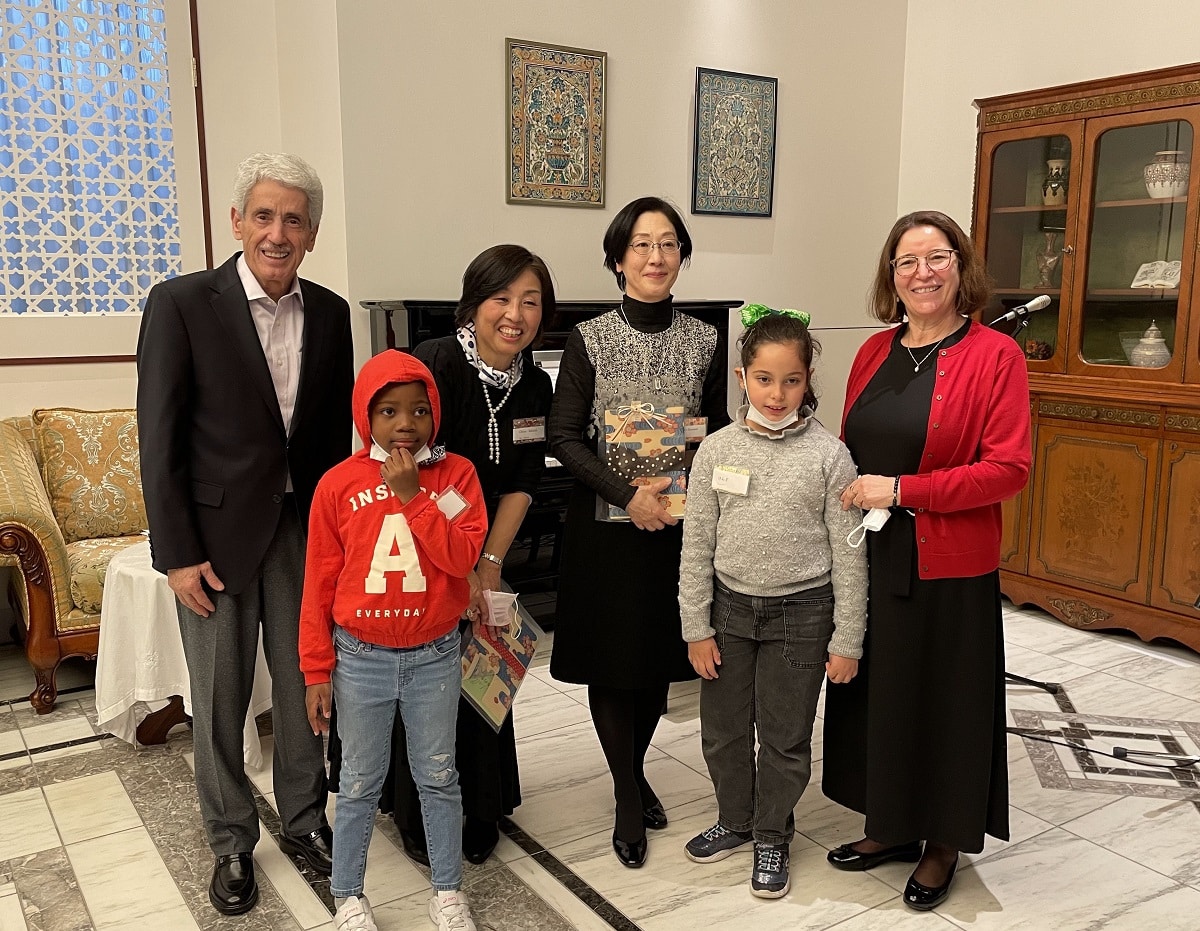 African and Japanese children cross-cultural exchange meeting