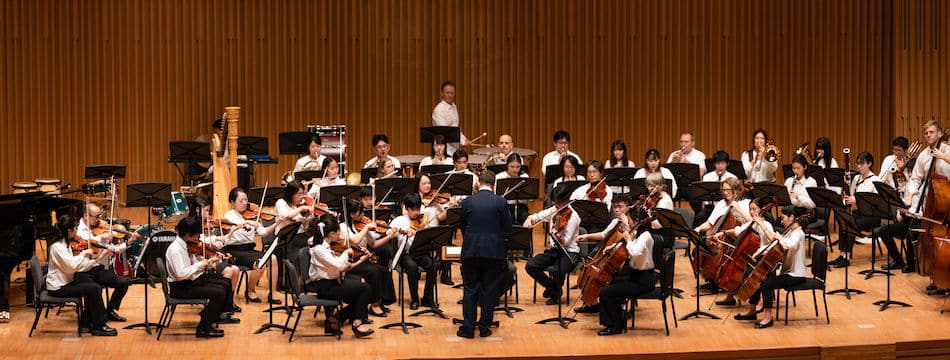 At Tokyo International Music School, you can learn and enjoy music from children to adults with a wide range of classes.