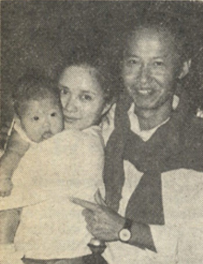 Shoro Kawazoe with his actress wife Jun Fubuki and their adorable Akiko, now almost nine months old. 