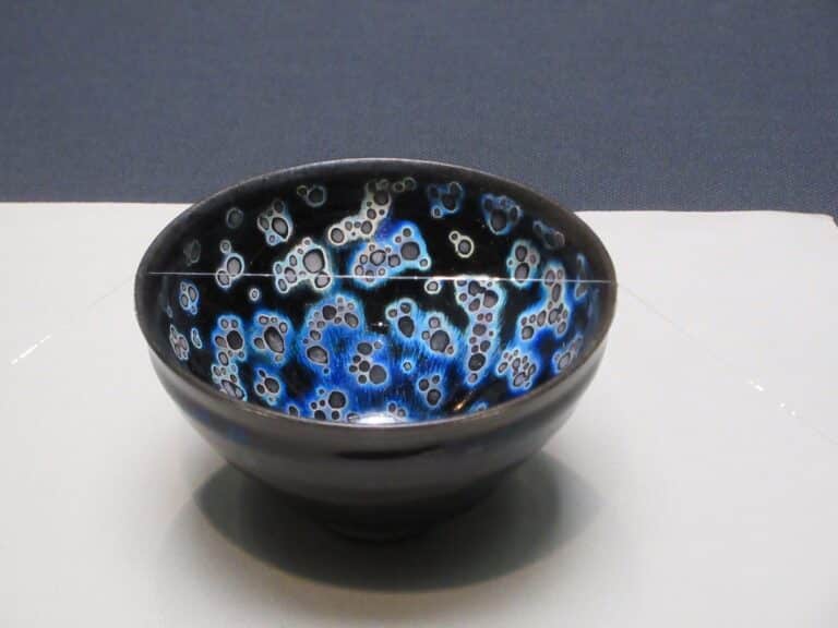 静嘉堂文庫美術館で開催中 「美を味わう 懐石のうつわと茶の湯」展にて