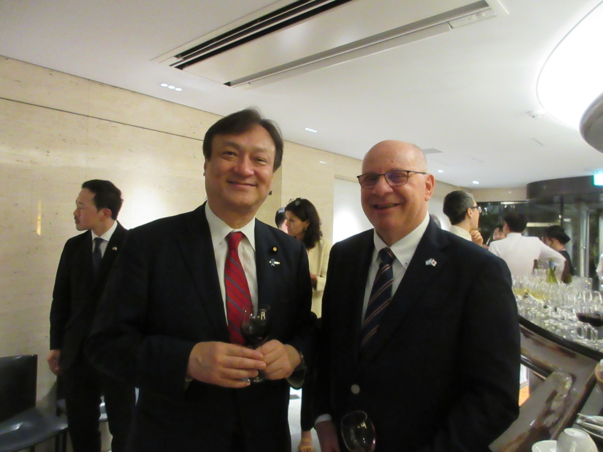 Ambassador Ricardo Rojas with guests at farewell reception highlighting Chile-Japan diplomatic cooperation