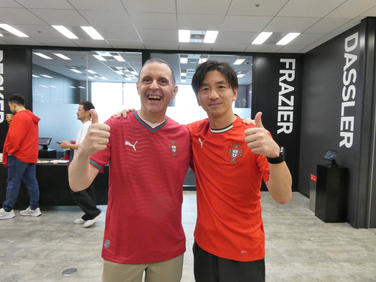 Portuguese Ambassador and PUMA Japan staff wearing new Portugal national team jersey in Tokyo