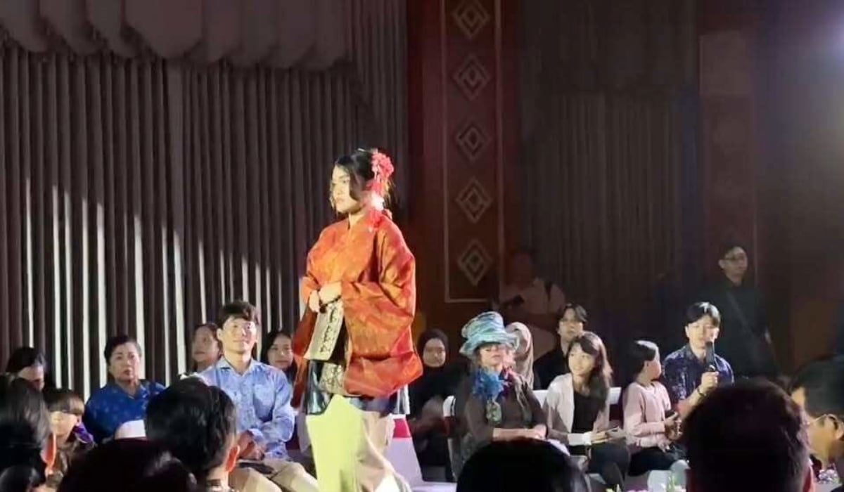 Young model showcases modern kimono fusion design at Bali Arts Festival 2026